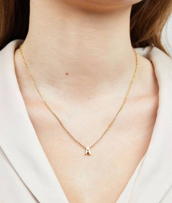 18ct Gold Initial Necklace